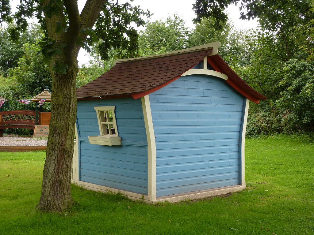 How to Make a Playhouse Out of Wood